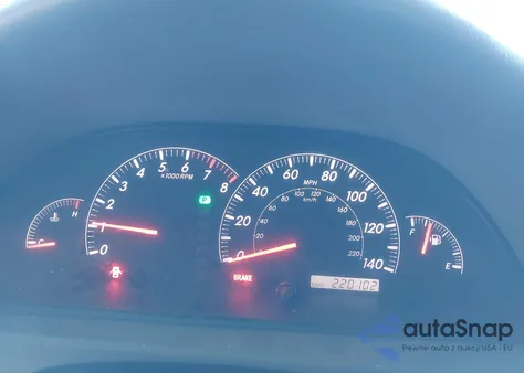 2005 Toyota Camry Std z USA, uszkodzony, nr VIN 4T1BE32K65U075615